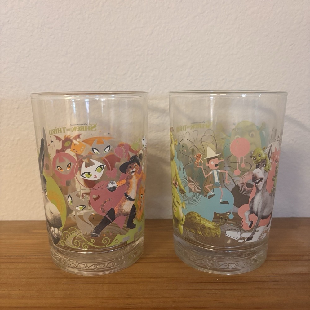 McDonalds Shrek The Third Vintage 2007 Drinking Glasses 5" Set of 2 Collectible - Picture 2 of 8